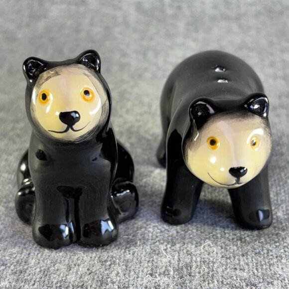 Black Bear Salt and Pepper Shakers Ceramic Hand Painted Cottagecore Style Decor - Picture 1 of 7